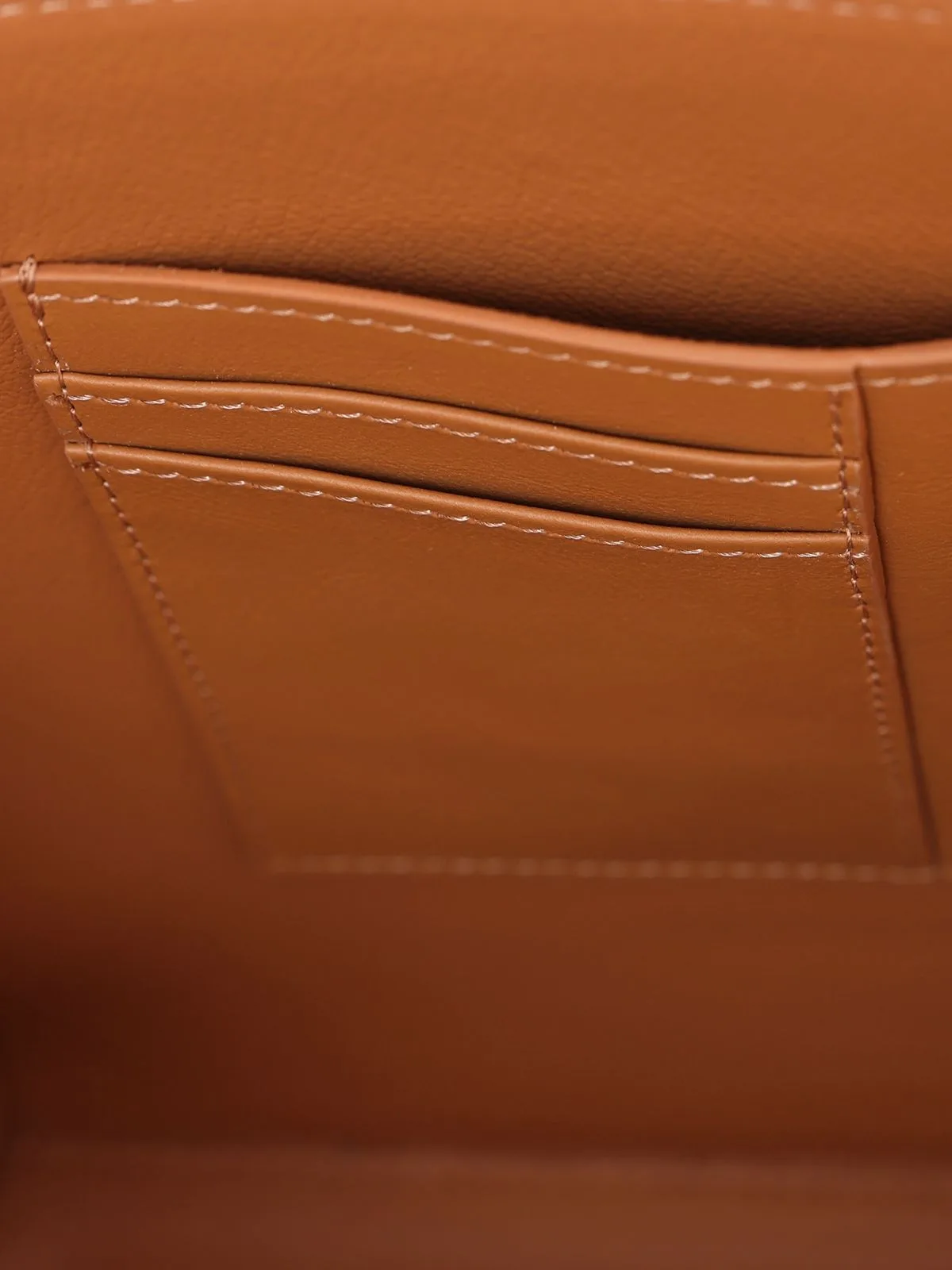 Handbag ÉdÉ interior card slot pockets with contrast stitching